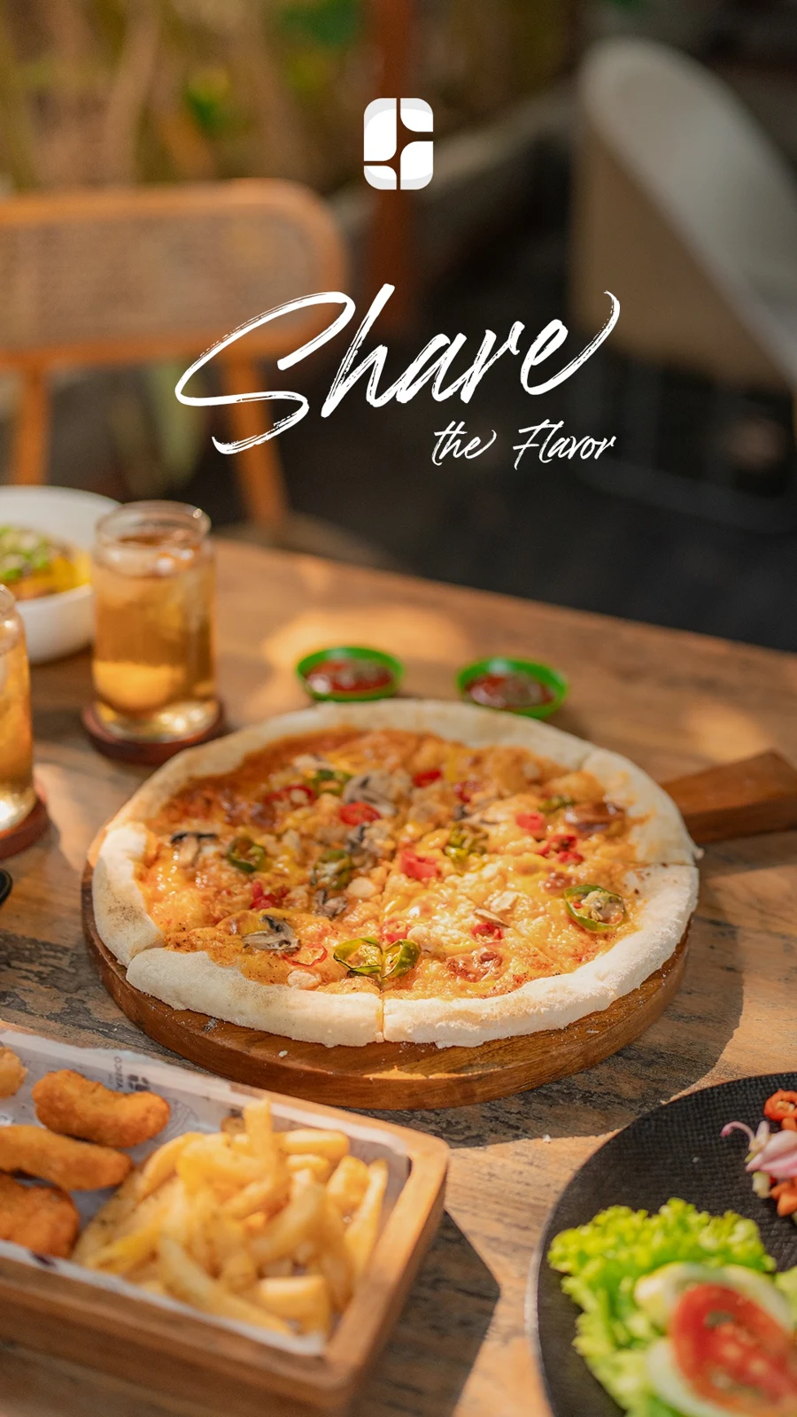 Pizza untuk dinikmati bersama dari materi sharing package Classico